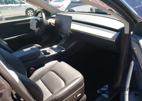 2023 Tesla Model Y Awd/Long Range Dual Motor All-Wheel Drive из США, поврежденный, VIN 7SAYGDEE5PF695827